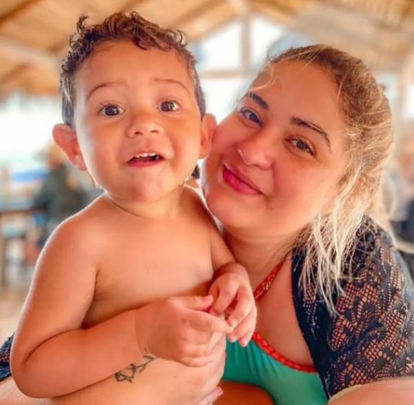  M&atilde;e promove a&ccedil;&atilde;o solid&aacute;ria em homenagem &agrave; filha transplantada que morreu por complica&ccedil;&otilde;es da Covid.(Imagem:Arquivo Pessoal )