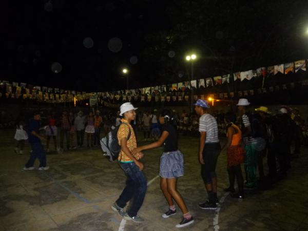 Realizado com sucesso Arrai&aacute; do ProJovem Urbano em Floriano.(Imagem:FlorianoNews)