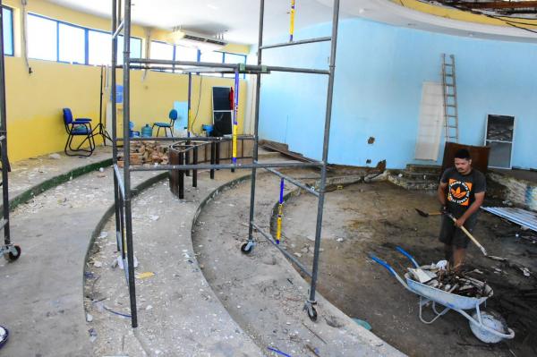 Reforma no plen&aacute;rio da C&acirc;mara Municipal de Floriano deve ser conclu&iacute;da em agosto.(Imagem:CMF)