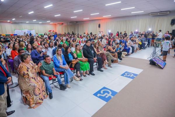 Rafael Fonteles anuncia a constru&ccedil;&atilde;o de Lar da Crian&ccedil;a em Parna&iacute;ba, Picos e Floriano.(Imagem:Divulga&ccedil;&atilde;o)