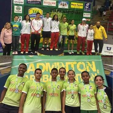Francielton é bronze, e duplas ficam com ouro no Nacional de badminton