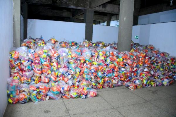 Prefeitura de Floriano distribui mais de 5 mil cestas básicas para famílias em situação de vulnerabilidade.(Imagem:Secom)