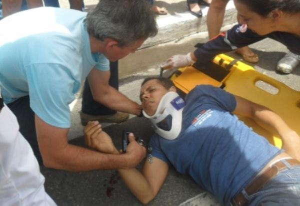 V&iacute;tima de atropelamento morre em Floriano.(Imagem:Josino Vieira)