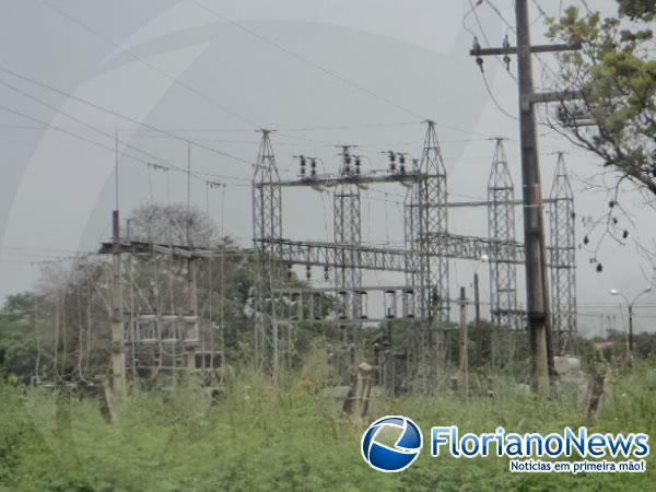 Falta de energia em Floriano foi motivada por descarga atmosf&eacute;rica, cita Eletrobras.(Imagem:FlorianoNews)
