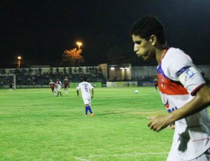 Barras perde zagueiro Dylson para partida contra Piauí na quarta rodada