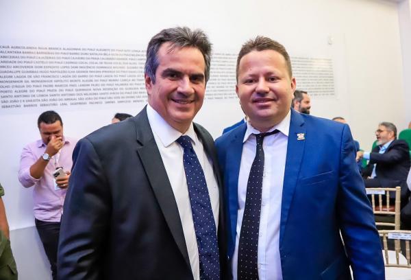 Senador Ciro Nogueira realiza um dia inteiro de reuni&otilde;es e atende prefeitos, vereadores e lideran&ccedil;as de todo o Piau&iacute;  (Imagem:Suyane Mesquita / ASCOM)