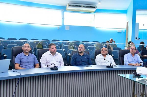 Câmara de Floriano sedia lançamento da Corrida da Fogueira do 3º BPM.(Imagem:CMF)