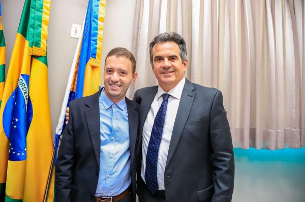Senador Ciro Nogueira realiza um dia inteiro de reuni&otilde;es e atende prefeitos, vereadores e lideran&ccedil;as de todo o Piau&iacute;  (Imagem:Suyane Mesquita / ASCOM)