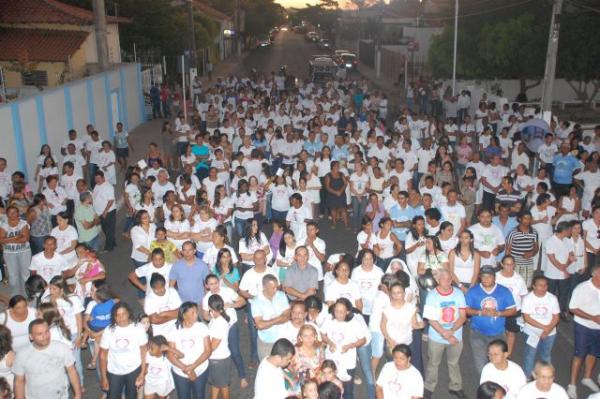 Prefeito Gilberto Jr e Secret&aacute;rios Municipais participaram da IV Caminhada da Paz.(Imagem:Secom)