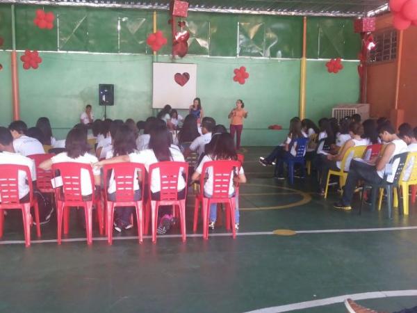 Realizado III Simpósio da Escola Pequeno Príncipe