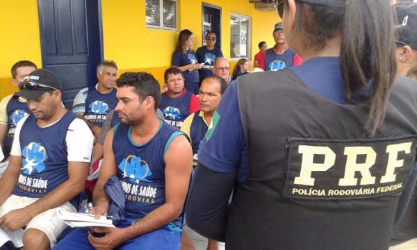 PRF realiza 2&ordm; Comando de Sa&uacute;de nas Rodovias 2015 na BR 230.(Imagem:NUCOM/PRF/PI)