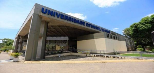 Uespi prorroga inscrições do processo seletivo para professor de Tecnologia em Energias Renováveis