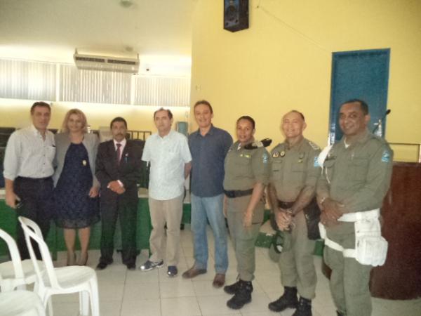 Pol&iacute;cia Militar apresenta Projeto N&uacute;cleo Comunit&aacute;rio de Seguran&ccedil;a.(Imagem:FlorianoNews)