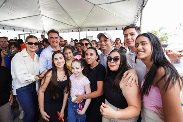 Em Cocal, em meio a uma multidão, Ciro Nogueira entrega obras e anuncia benefícios para população(Imagem:Ascom)