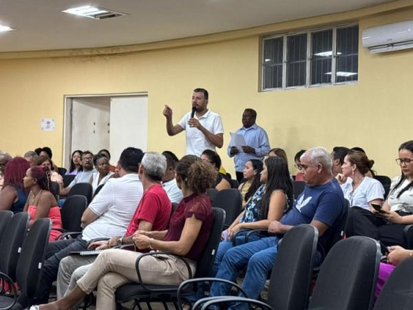 Prefeitura de Floriano realiza audiência pública para discutir elaboração da LDO 2027.(Imagem:Secom)