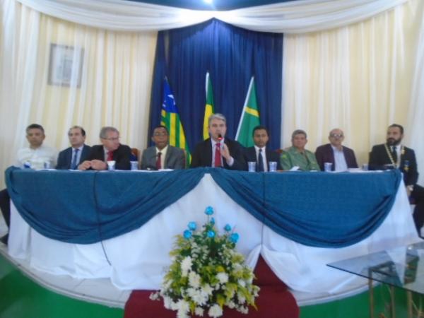 C&acirc;mara realiza sess&atilde;o solene em homenagem aos 120 anos de Floriano.(Imagem:FlorianoNews)