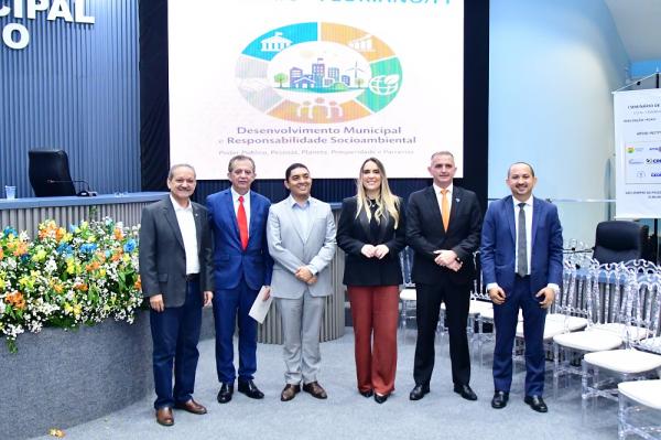 Câmara de Floriano realiza Seminário de Desenvolvimento Municipal e Responsabilidade Socioambiental(Imagem:CMF)