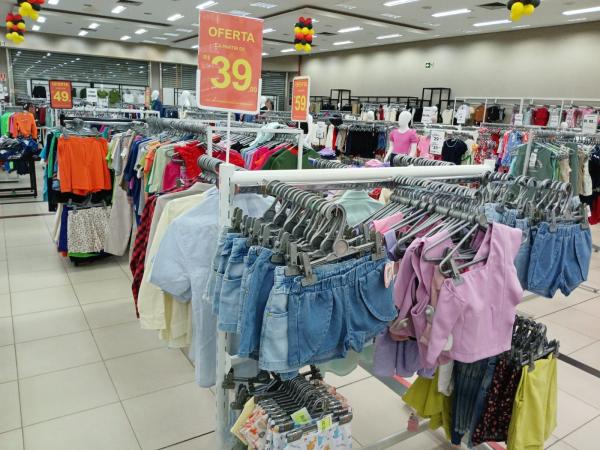 Anivers&aacute;rio do Armaz&eacute;m Para&iacute;ba tem ofertas a partir de R$ 5,90 e sorteio de pr&ecirc;mios em Floriano(Imagem:FlorianoNews)