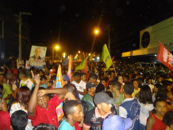 coliga&ccedil;&atilde;o Floriano Seguindo em Frente(Imagem:FlorianoNews)