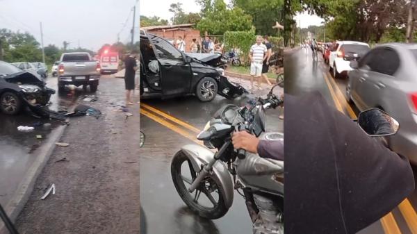 Acidente deixa feridos e trânsito parado na Avenida Camilo Filho em Teresina(Imagem:Reprodução)