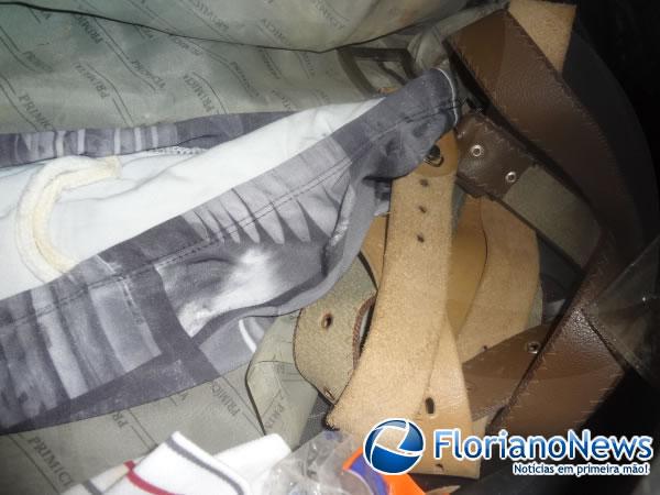  PRF de Floriano apreende drogas e arma de fogo na BR-230.(Imagem:FlorianoNews)