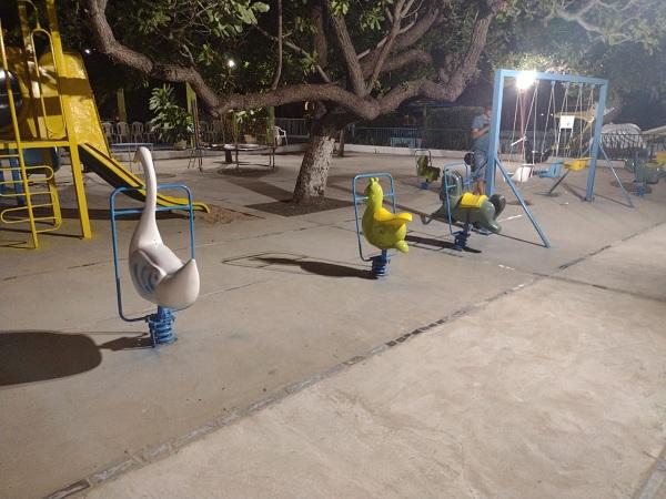  Pra&ccedil;a dos Brinquedos da AABB Floriano.(Imagem:FlorianoNews)