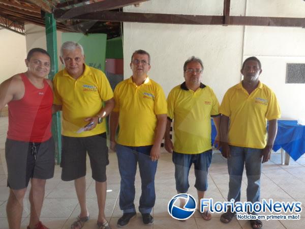 Docentes da rede privada comemoraram o Dia do Professor em manh&atilde; de lazer.(Imagem:FlorianoNews)