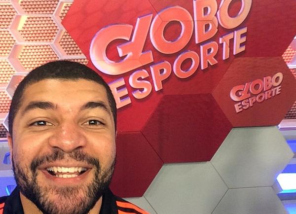 Após comemoração do Fla em boate, Olivinha encontra Adriano: ?Era fera?