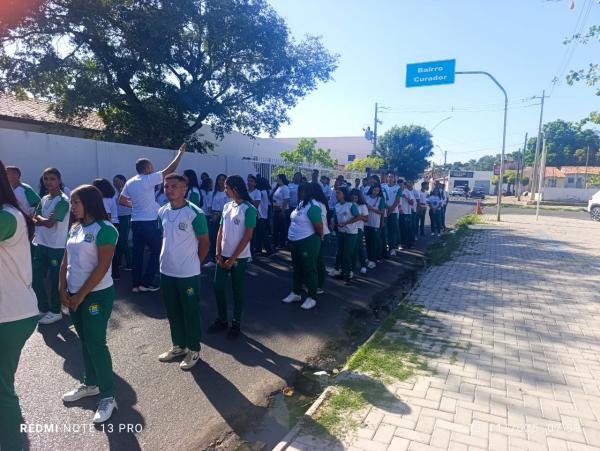 CETI Osvaldo da Costa e Silva celebra 65 anos com desfile cívico e dia de confraternização(Imagem:FlorianoNews)
