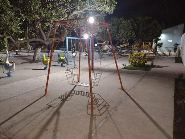  Pra&ccedil;a dos Brinquedos da AABB Floriano.(Imagem:FlorianoNews)