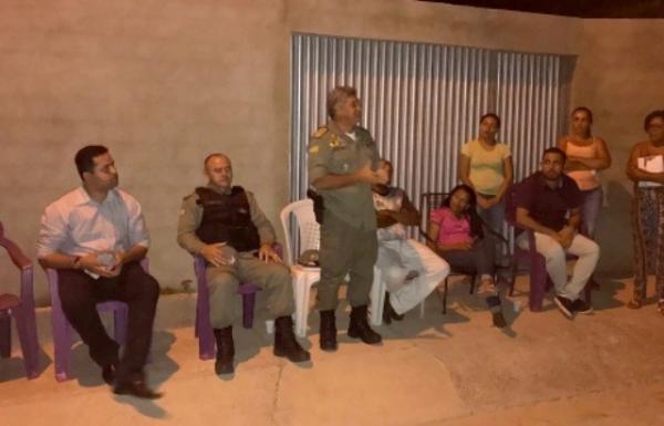Polícia, Conselho de Segurança e Poder Legislativo participam de reunião no Residencial Bela Vista