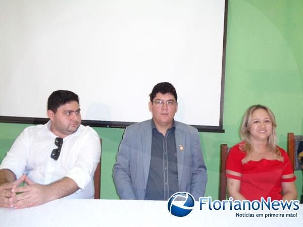 Coordenador Regional de Sa&uacute;de &eacute; empossado em Floriano.(Imagem:FlorianoNews)