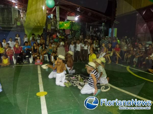 Escola Pequeno Pr&iacute;ncipe realizou Feira de Conhecimentos.(Imagem:FlorianoNews)