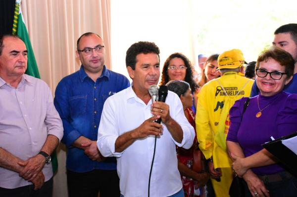 Vereadores de Floriano participam do lançamento do projeto