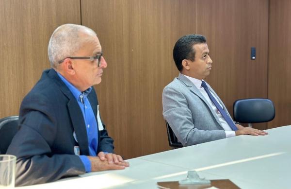 Deputado federal Dr. Francisco Costa visita o FNDE em busca de melhorias para Nazar&eacute; do Piau&iacute;(Imagem:Reprodu&ccedil;&atilde;o/Instagram)