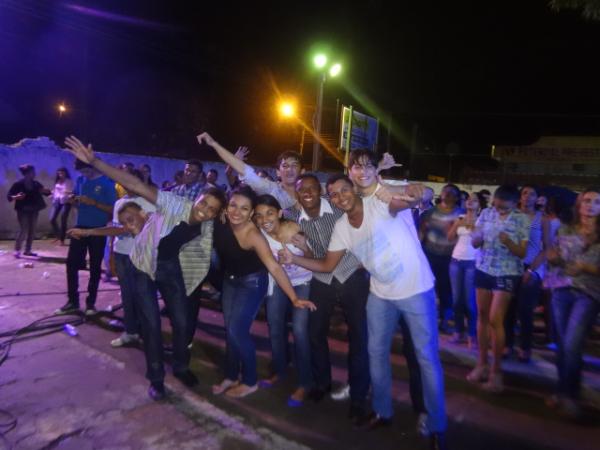 Realizada noite de Louvor e Adora&ccedil;&atilde;o em Floriano.(Imagem:FlorianoNews)