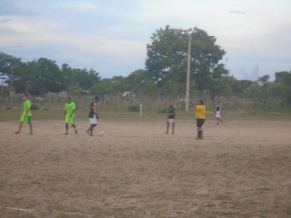 Semifinal do campeonato interiorano &eacute; realizada na localidade L-3.(Imagem:FlorianoNews)