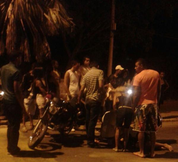 Acidente envolve caminhão e motocicleta na Avenida Calixto Lobo.(Imagem:Divulgação)