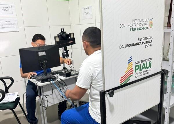 Governo do Piau&iacute; j&aacute; garantiu a emiss&atilde;o de 296 Carteiras de Identidade Nacional a pessoas privadas de liberdade em 2026(Imagem:Ascom Sejus)