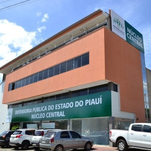 Governo sanciona lei para reajuste salarial de 12,5% na Defensoria Pública do Piauí; salários podem