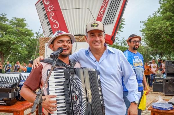 Ciro refor&ccedil;a pr&eacute;-candidatura &agrave; reelei&ccedil;&atilde;o ao cumprir compromissos em viagens por todo o Piau&iacute;(Imagem:Ascom)