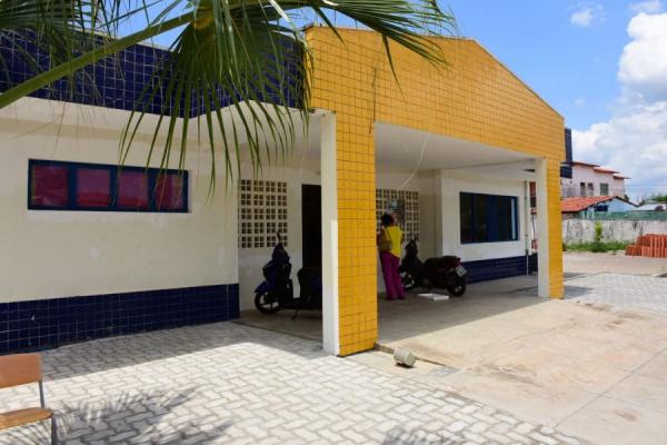  T&eacute;cnicos da educa&ccedil;&atilde;o de Flores do Piau&iacute; visitam creche em Floriano.(Imagem:Secom)