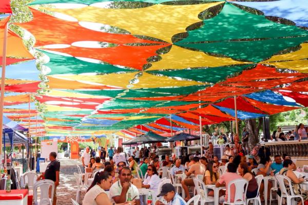 Feira na Pra&ccedil;a tem pagode e samba com Grupo 47 Graus neste domingo (29)(Imagem:Ascom Secult)