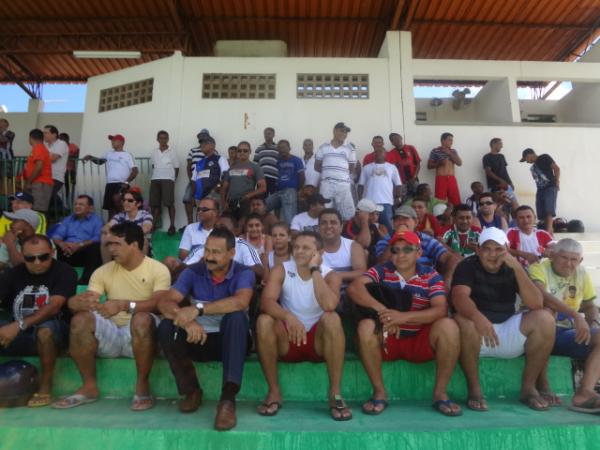 Time da Rua Sete venceu Campeonato dos Trint&otilde;es 2013.(Imagem:FlorianoNews)
