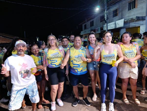 Arrast&atilde;o do Pov&atilde;o leva multid&atilde;o &agrave;s ruas de Bar&atilde;o de Graja&uacute; com muita festa e anima&ccedil;&atilde;o(Imagem:FlorianoNews)