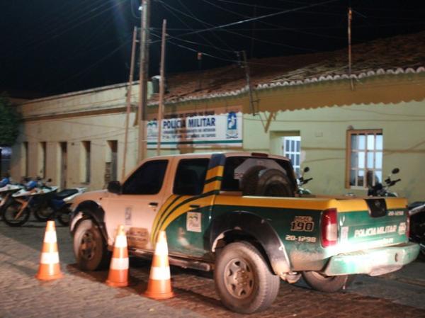 Durante fuga, autor de chacina no PI pediu água e lençol a primo da vítima