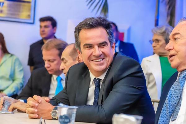 Senador Ciro Nogueira realiza um dia inteiro de reuni&otilde;es e atende prefeitos, vereadores e lideran&ccedil;as de todo o Piau&iacute;  (Imagem:Suyane Mesquita / ASCOM)