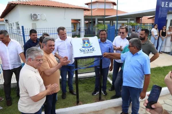 Joel Rodrigues, representando Ciro Nogueira, e J&uacute;lio Arcoverde inauguram obras no Piau&iacute; (Imagem:Divulga&ccedil;&atilde;o)