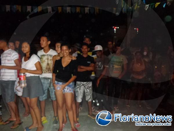 Col&eacute;gio Estadual realizou animada Festa Junina em Floriano.(Imagem:FlorianoNews)
