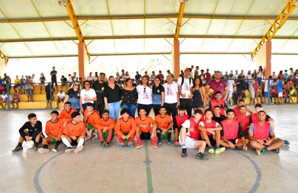 Educação realiza Torneio Estudantil na Escola Municipal Francisco Dutra